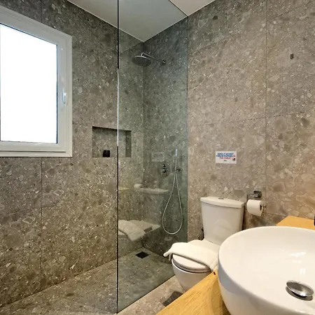 Urban Haven-close To The Metro Apartment Athens